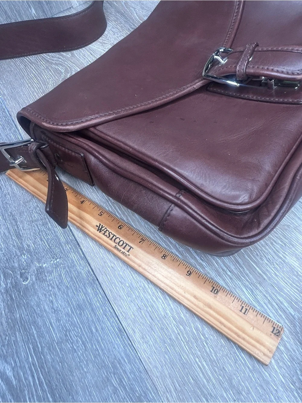 Coach Vintage Glove‑Tanned Leather Messenger Bag Brown Crossbody G23‑5735